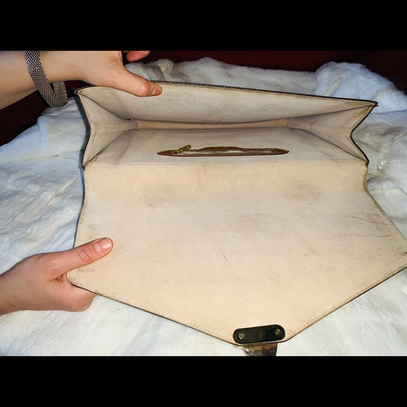 LV Briefcase...BEAUTIFUL💜 - Picture 7 of 9